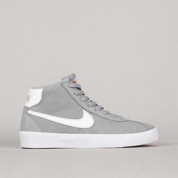 Nike sb bruin grey deals